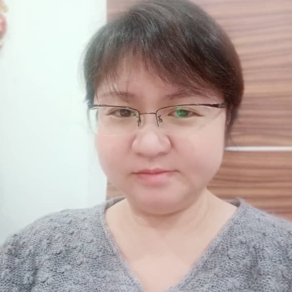 Elaine Wee