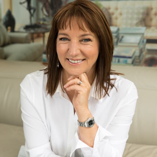 Lynne Hutton