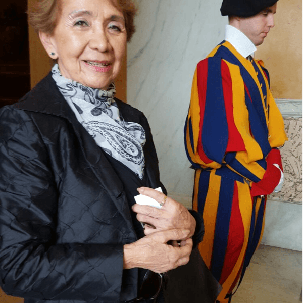 Mayra Ribadeneira de Casares