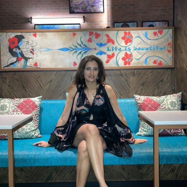 NITA  KANJEE