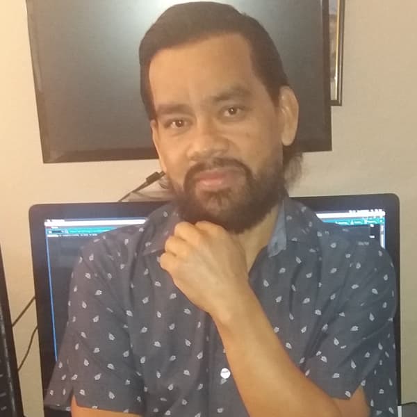 Noel Valdez