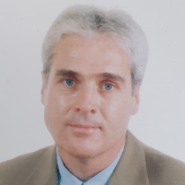 Guy Dusselier