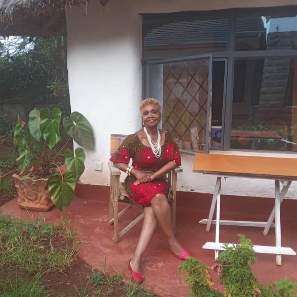 Paulune Ngumba