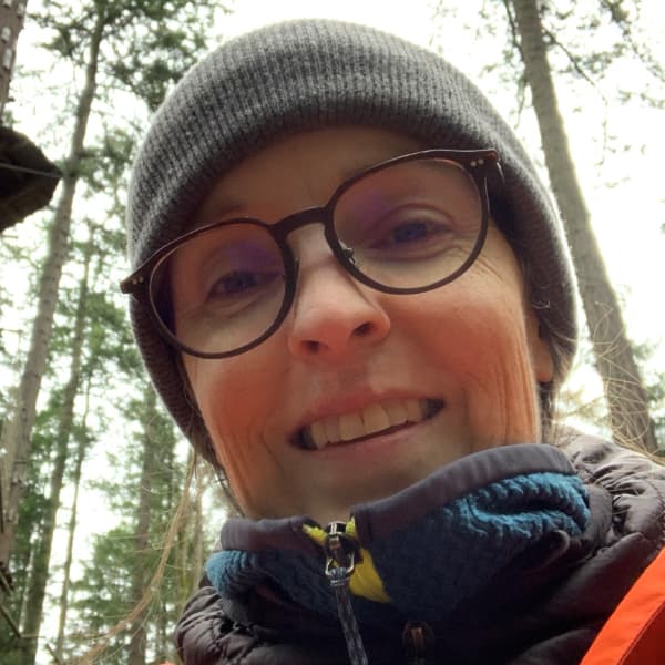 Christine  Lintott