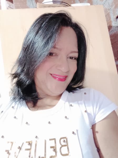 Elizabeth  guia