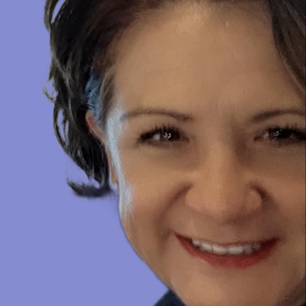 Vivian Robles