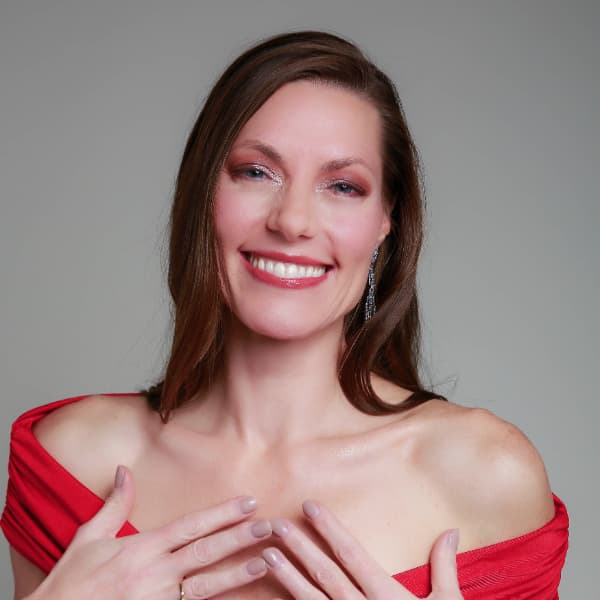 Angela Eifert