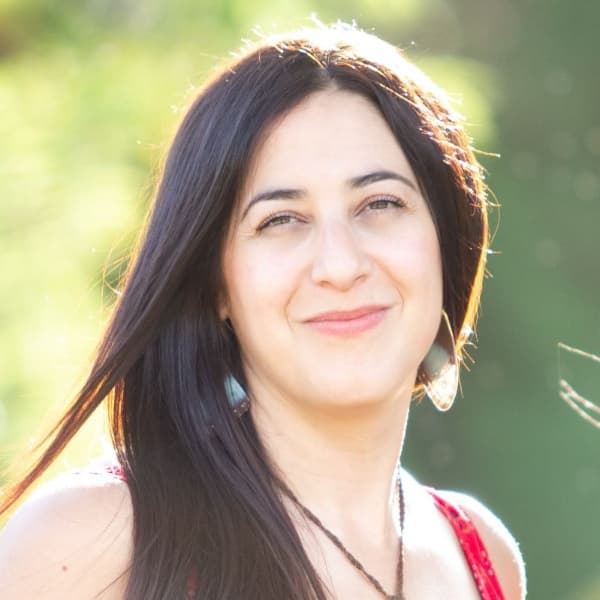 Kahina Mendoza