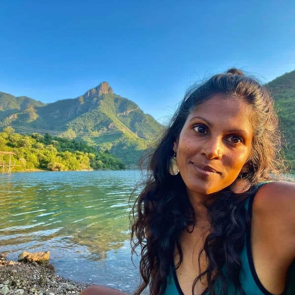 Sandhya Mélanie Devienne
