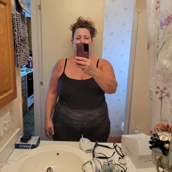 Sherrie  Janz