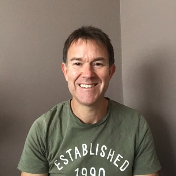 Jonathan Mewett