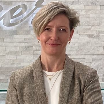 Nancy Lach