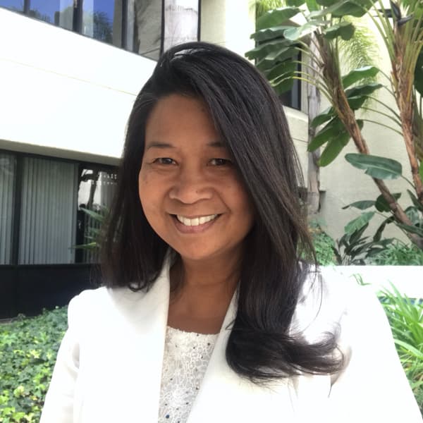 Jacqueline Crisologo