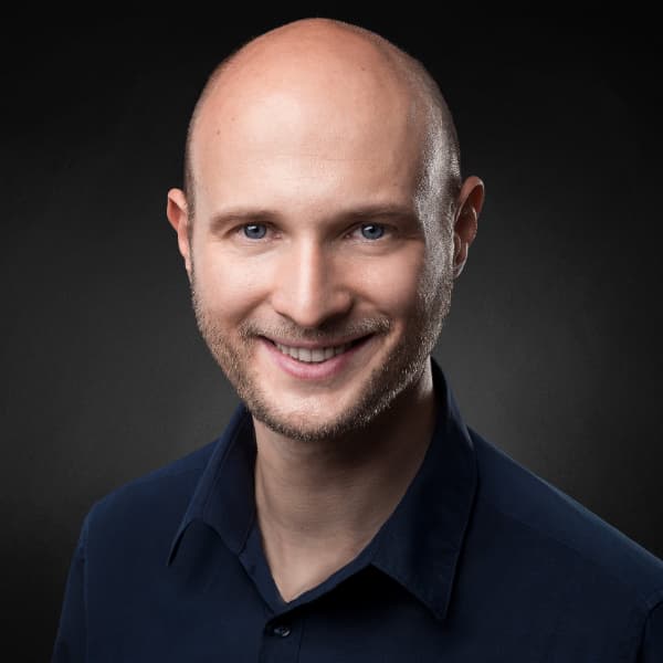 Simon Holl
