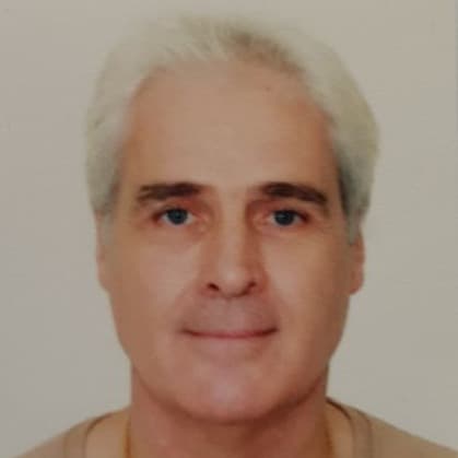 Guy Dusselier