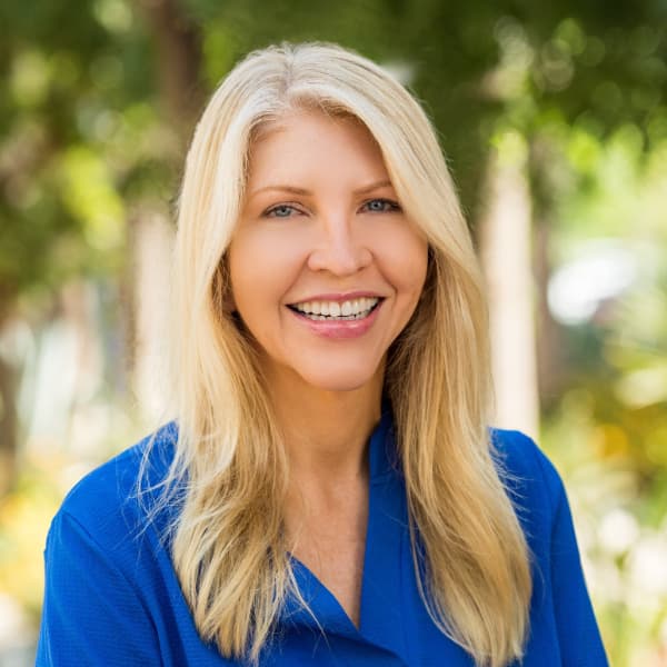 Jennifer Dyer