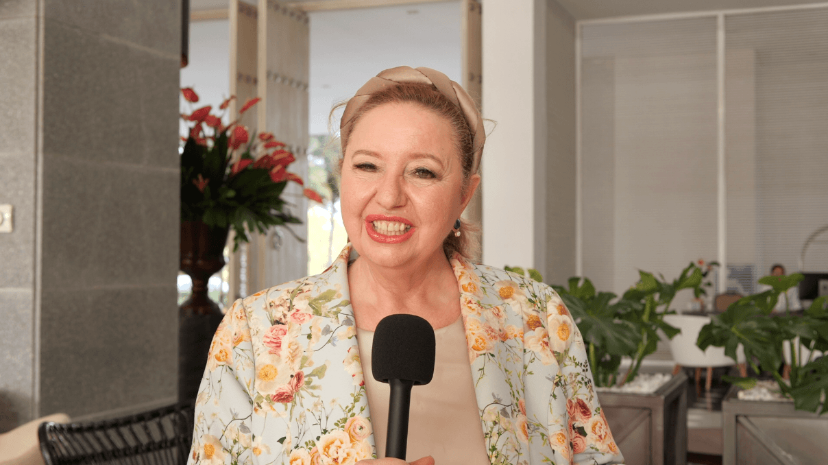 Agapi Stassinopoulos