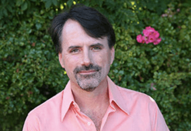 Stephen Dinan