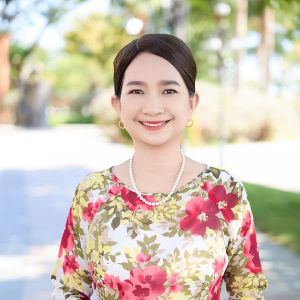 HONG PHUONG NHAT LE