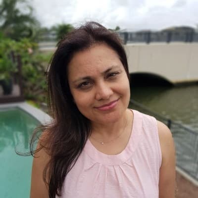Teena (T) Shah