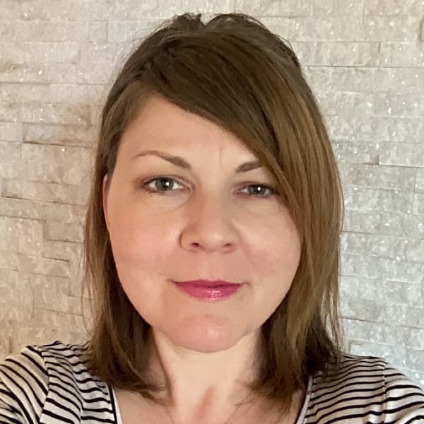 Colleen Bates