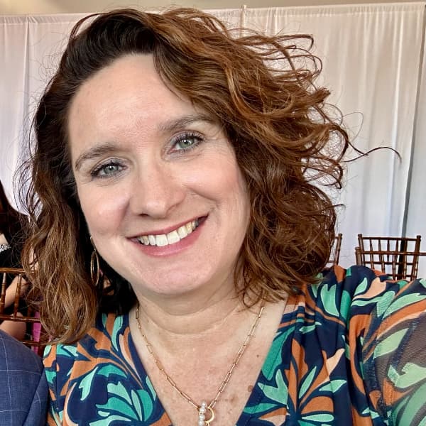 Lynn Izakowitz