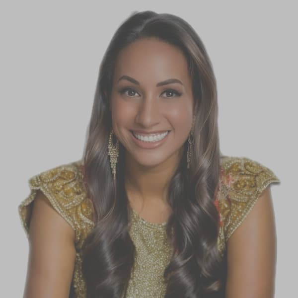 Kimberly Cruz