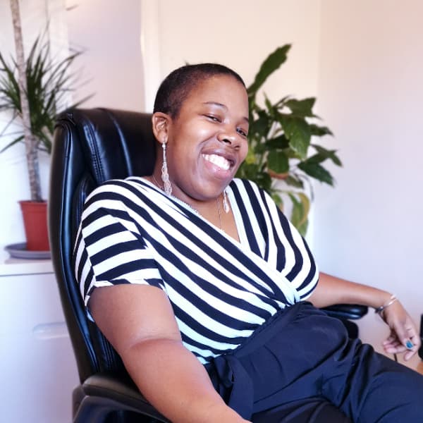 Nadine Abeng
