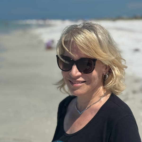 Suz Mueller