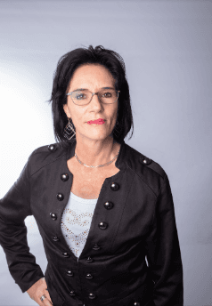 Magda Dippenaar