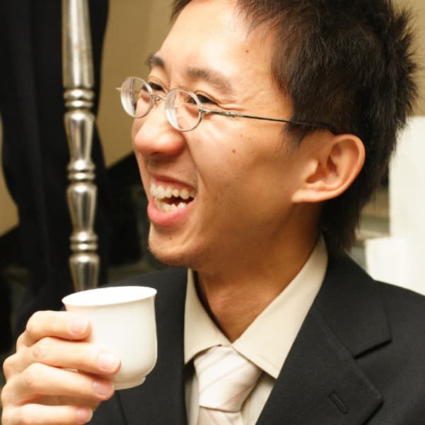 Shun-Yun Hu