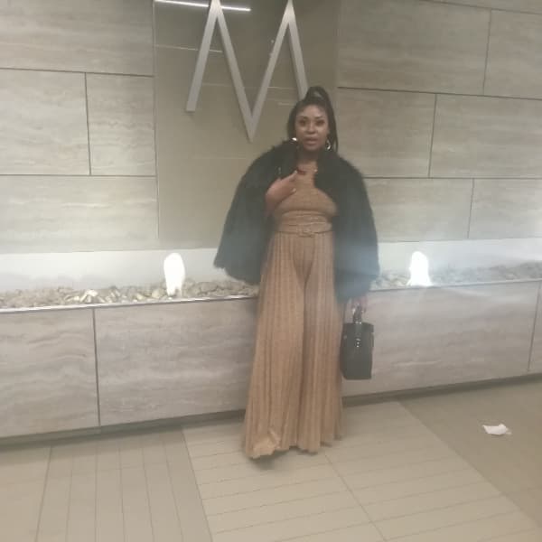 Miss R M kgang